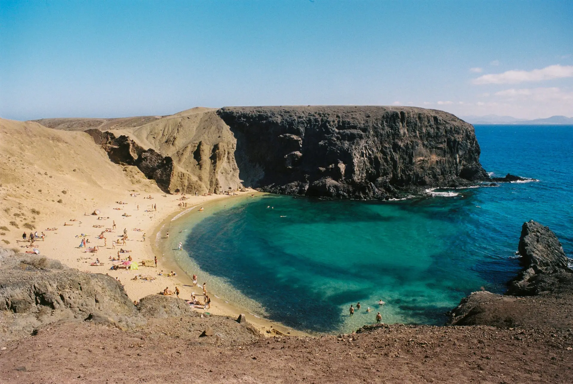 Relax at Papagayo Beach – Lanzarote's Pristine Coastal Gem